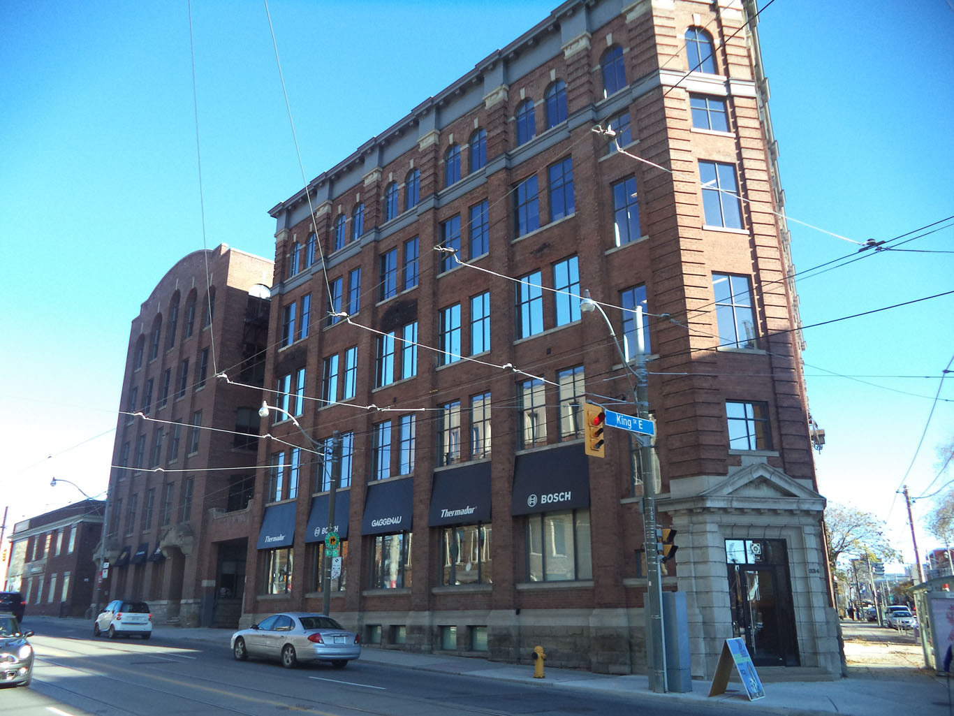 WorkplaceOne (340 King)